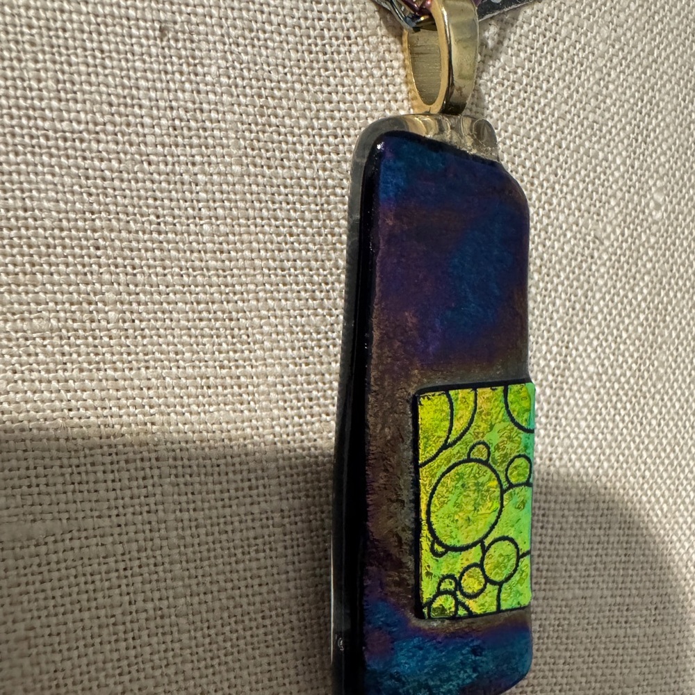 Colorful Rectangular Pendant Necklace - Picture 3 of 10